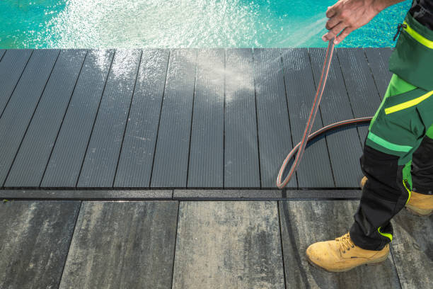 Best Garage Pressure Washing  in Harristown, IL
